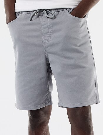 Bermuda ligera con cordones ajustables