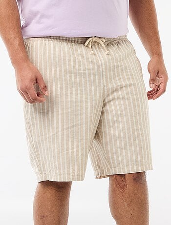 Bermuda ligero liso con 4 bolsillos