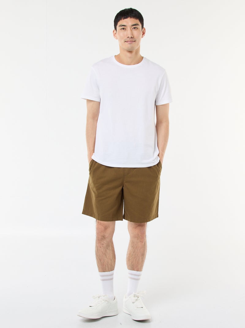 Bermuda liso de algodón y lino Verde - Kiabi