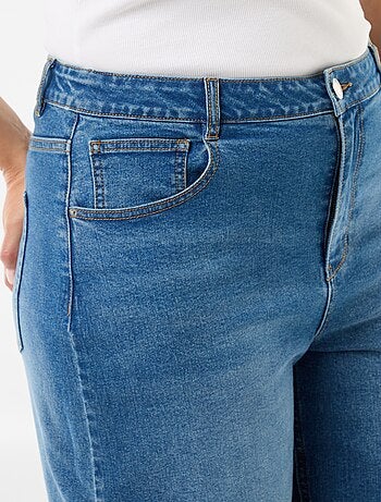 Bermuda vaquera de tiro alto