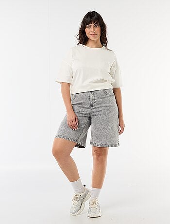 Bermuda vaquera de tiro alto