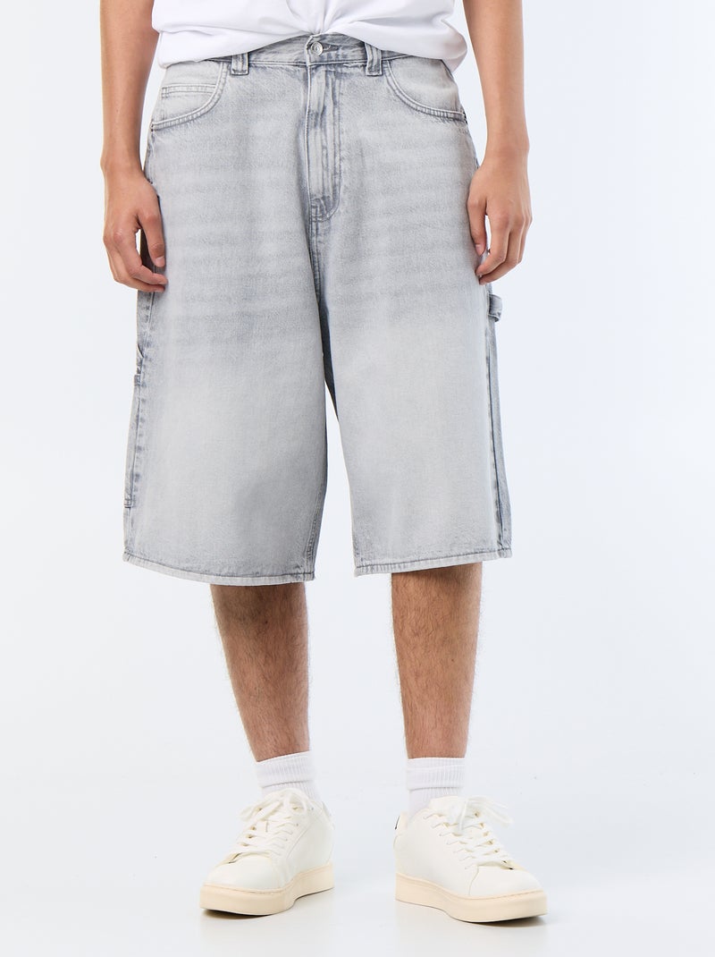 Bermuda vaquera estilo carpintero Gris - Kiabi