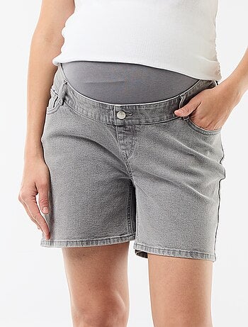 Bermuda vaquero de tiro alto de maternidad