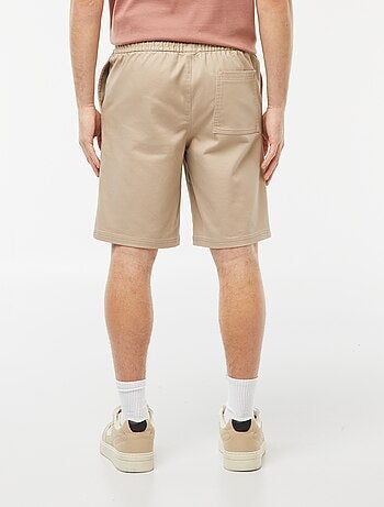 Bermudas chic con corte recto