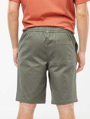 Bermudas chic con corte recto