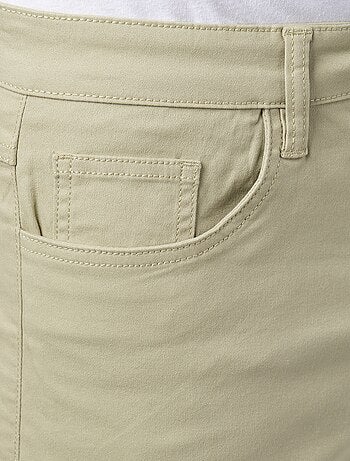 Bermudas chino