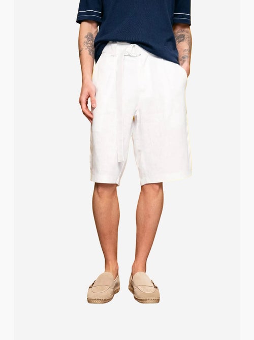 Bermudas chinos de mezcla de lino de tiro alto giesto - Kiabi Bermudas chinos de mezcla de lino de tiro alto giesto - Kiabi