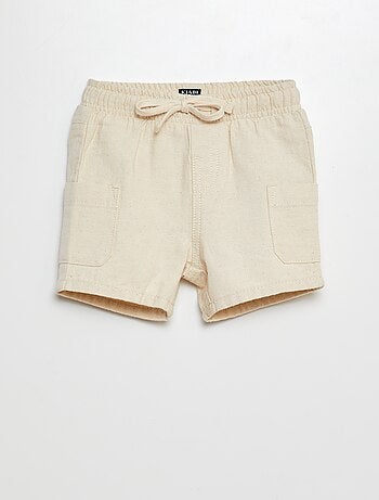 Bermudas con bolsillos de parche