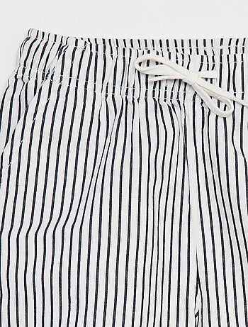 Bermudas con cintura elástica