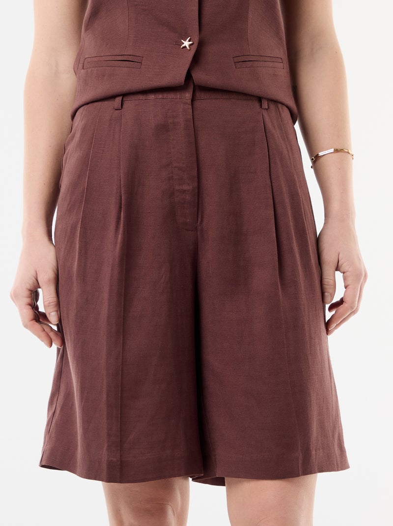 Bermudas con pinzas Marron - Kiabi