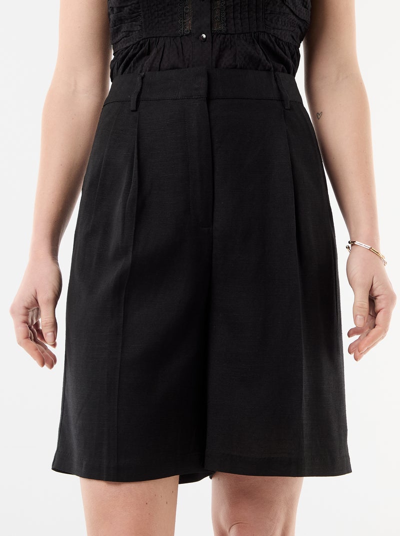 Bermudas con pinzas Negro - Kiabi