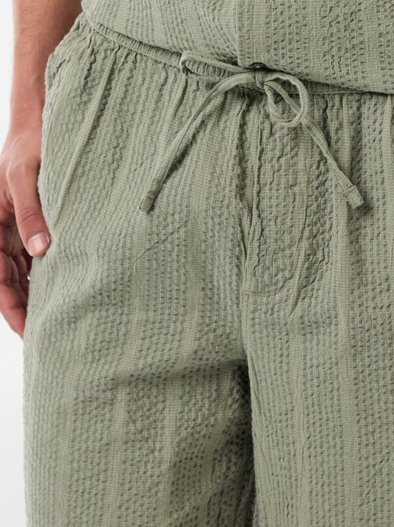Bermudas de tejido tipo crepé Verde - Kiabi