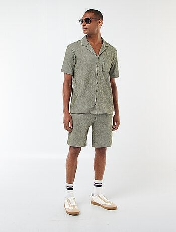 Bermudas de tejido tipo crespón de rayas