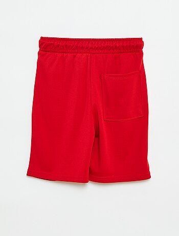 Bermudas deportivas ligeras con bolsillos