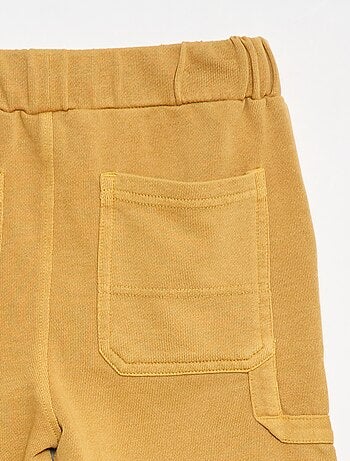 Bermudas fluidas de chándal