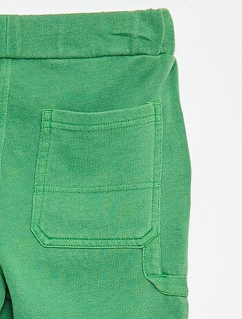 Bermudas fluidas de chándal