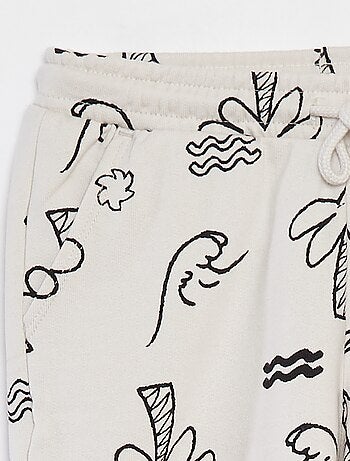 Bermudas ligeras de chándal con estampado