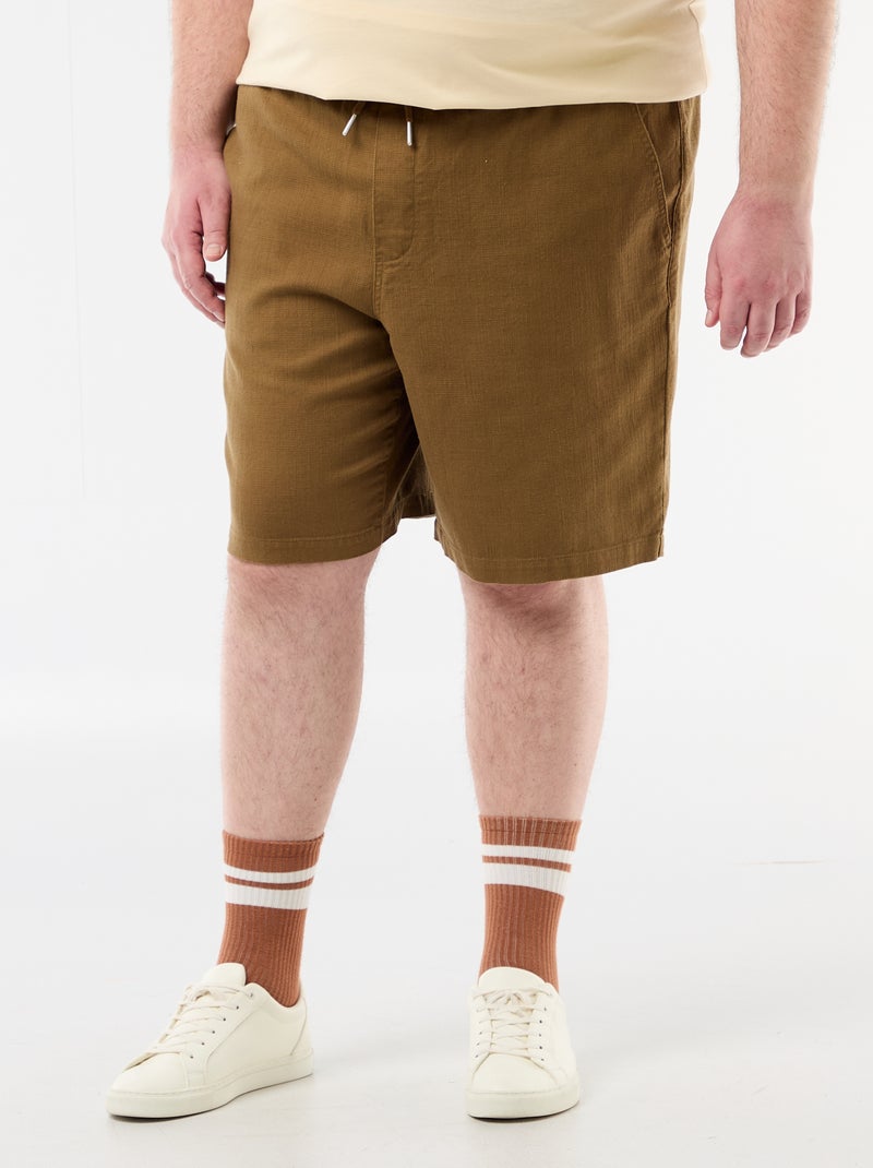 Bermudas lisas en dobby Marron - Kiabi