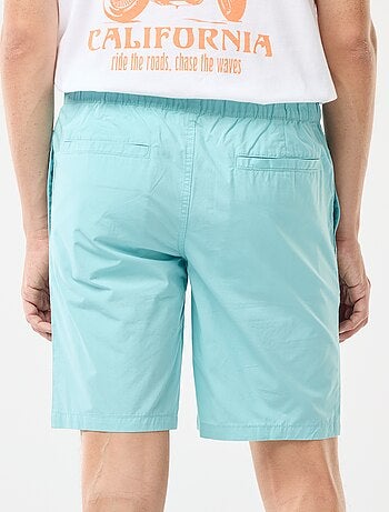 Bermudas lisas tipo chino con cordones ajustables