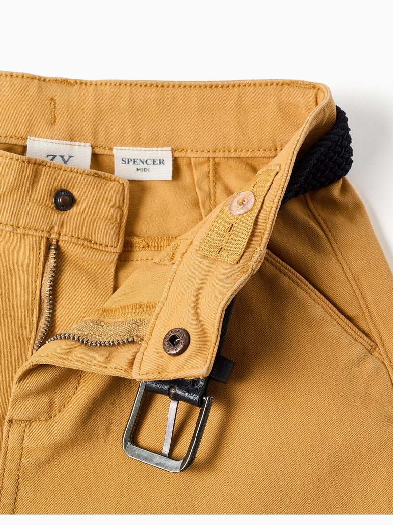 Bermudas midi de sarga con cinturón Amarillo - Kiabi