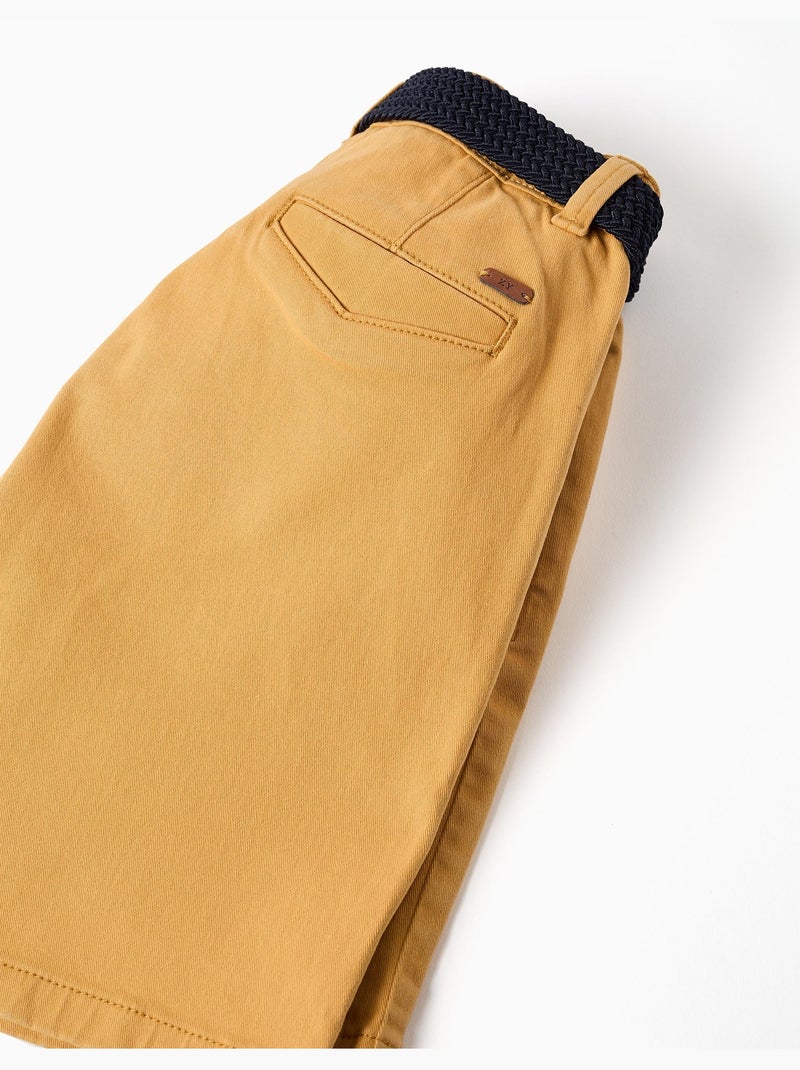 Bermudas midi de sarga con cinturón Amarillo - Kiabi