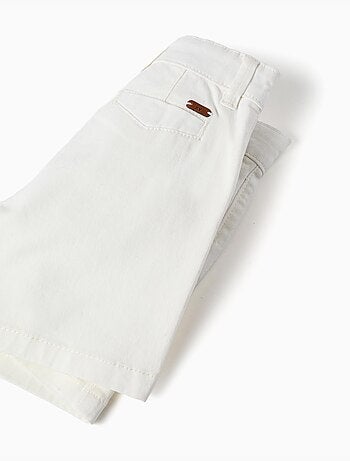 Bermudas midi de sarga con tirantes desmontables