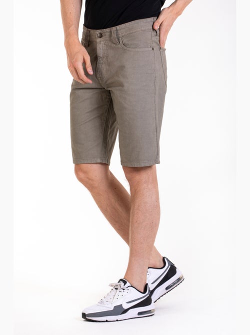 Bermudas relajadas de lona de algodón de corte recto GENESYX - Kiabi Bermudas relajadas de lona de algodón de corte recto GENESYX - Kiabi