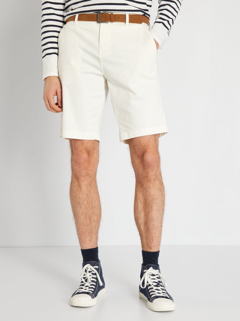 Bermudas tipo chino con cinturón Blanco - Kiabi