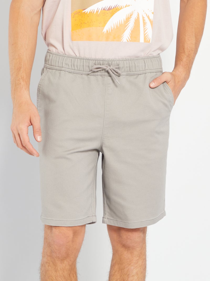 Bermudas tipo chino de sarga de algodón elástica gris ratón - Kiabi