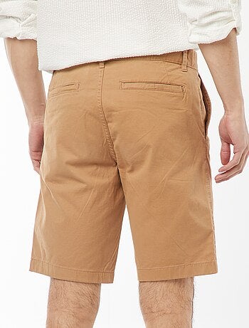 Bermudas tipo chino de sarga lisas