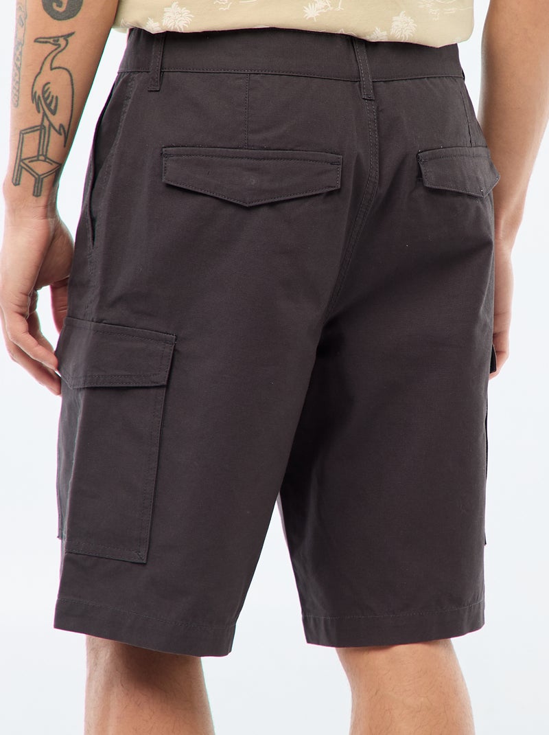 Bermudas tipo chino de sarga lisas multibolsillos Gris - Kiabi
