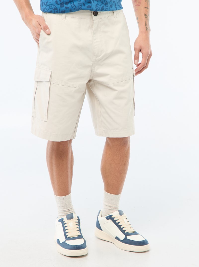 Bermudas tipo chino de sarga lisas multibolsillos Gris - Kiabi