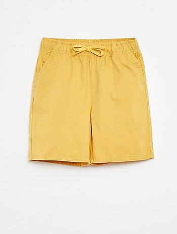Bermudas tipo chino lisas