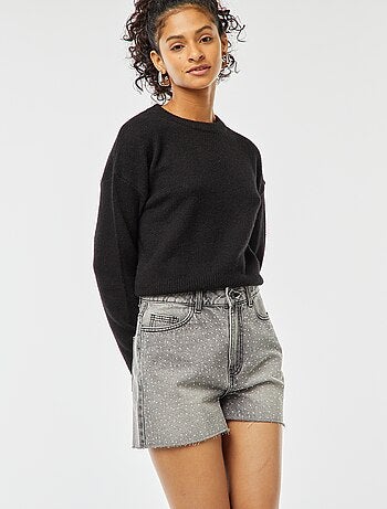 Bermudas vaqueras con 5 bolsillos y strass