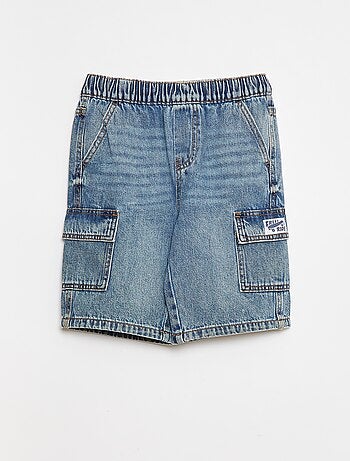 Bermudas vaqueras con múltiples bolsillos