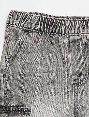 Bermudas vaqueras con múltiples bolsillos