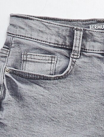 Bermudas vaqueras