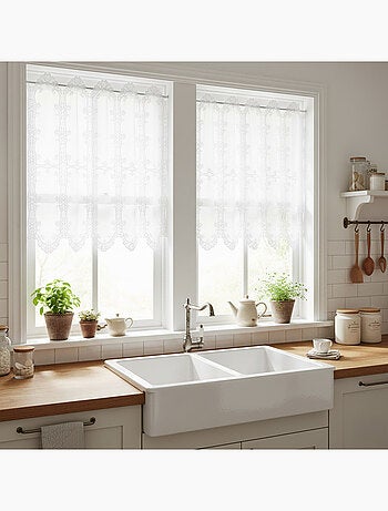 Biombo calado con macramé floral