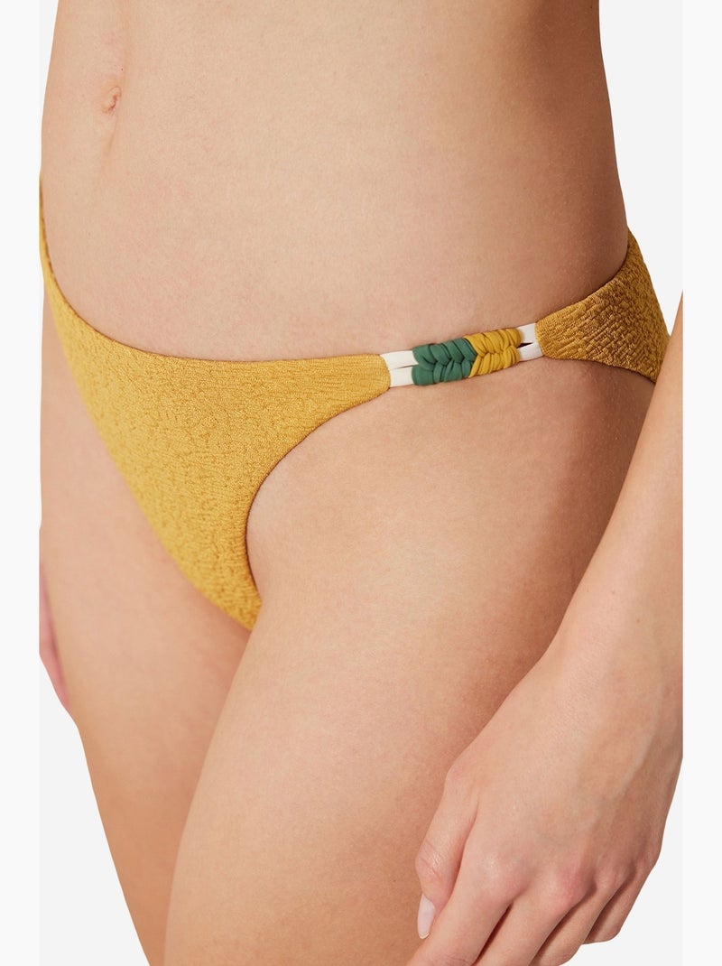 Blanca braga de bikini con lateral texturizado y macramé penti Ámbar - Kiabi