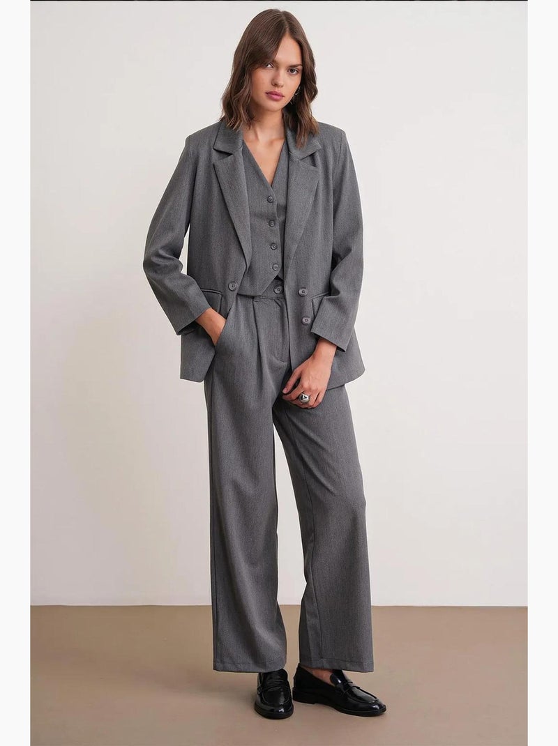 Blazer de manga larga con detalle de plumas artificiales mixray Gris oscuro - Kiabi