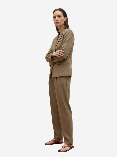 Blazer de mujer de ajuste regular my fashion - Kiabi Blazer de mujer de ajuste regular my fashion - Kiabi