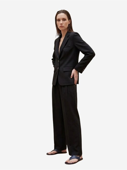 Blazer de mujer de ajuste regular my fashion - Kiabi Blazer de mujer de ajuste regular my fashion - Kiabi