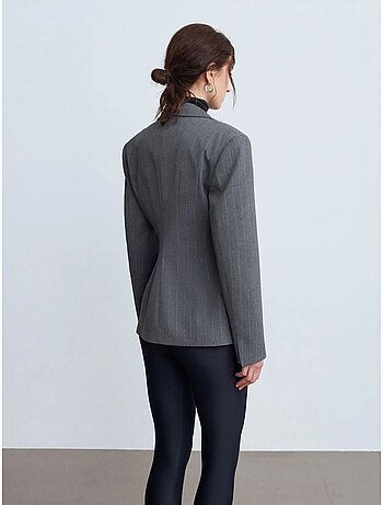 Blazer entallada de crepé con cuello chal dilvin