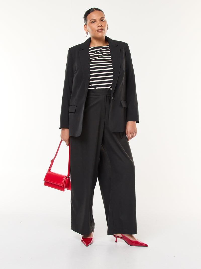 Blazer liso con 2 bolsillos con solapa Negro - Kiabi