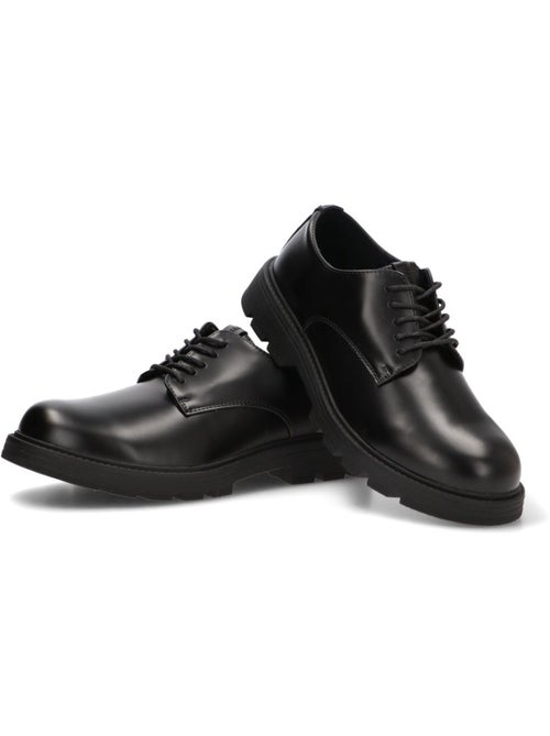 Bluchers Diario Hombre Suela Plana - Mustang - Kiabi Bluchers Diario Hombre Suela Plana - Mustang - Kiabi