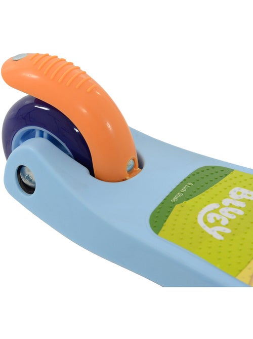 Bluey patinete 3 ruedas 55x23x68 cm máx. 20 kg con luces y freno - Kiabi