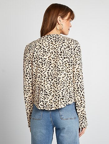 Blusa anudable con volantes