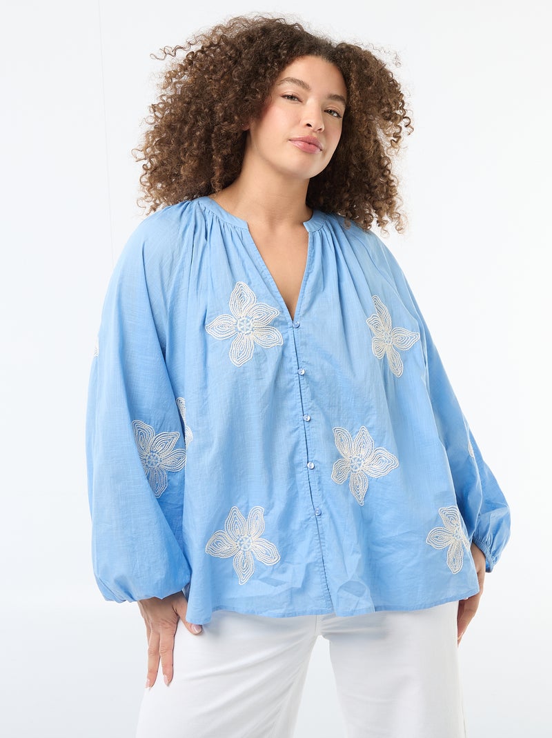Blusa con bordados Azul - Kiabi
