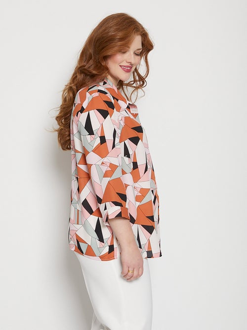 Blusa con botones y estampado gráfico - AFIBEL - Kiabi
