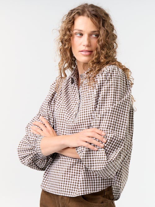 Blusa con cuello abotonado - Kiabi